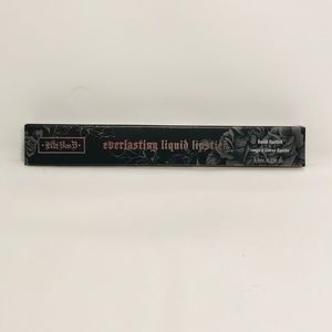Kat Von D Everlasting Liquid Lipstick Vampira NIB